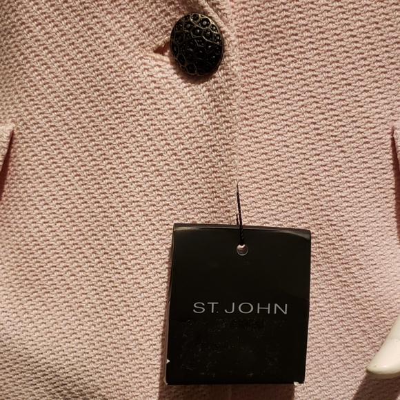 St. John NWT Shadow Jacket in Petal - Picture 7 of 8